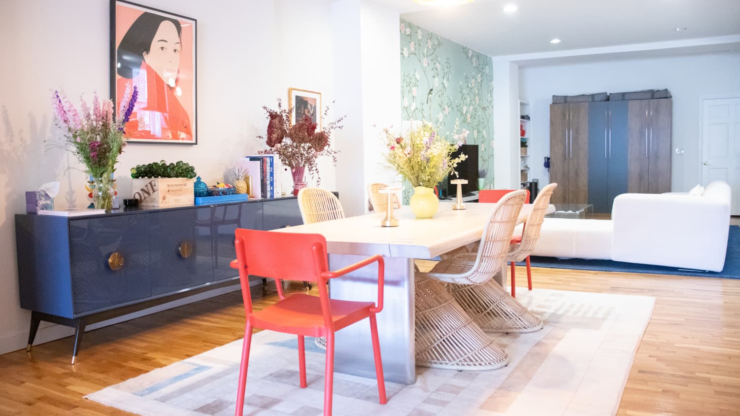6 Dining Table Alternatives That Will Save You Space